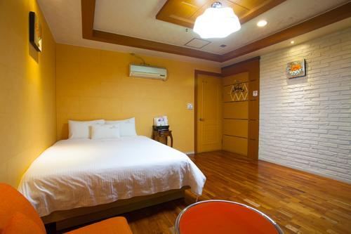 Cnn Hotel Changwon Exterior photo